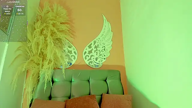 ThiccyLexxy online show from 12.04.25