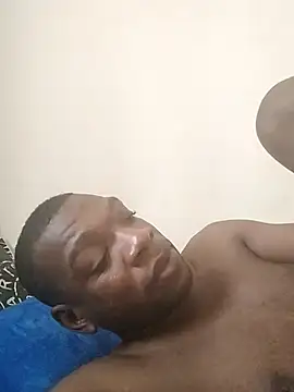 Snapshot of TmanZim2025 chatting on 01.17.26 TmanZim2025 online show from 01.17.26