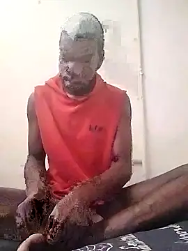 Snapshot of TmanZim2025 chatting on 03.07.26 TmanZim2025 online show from 03.07.26