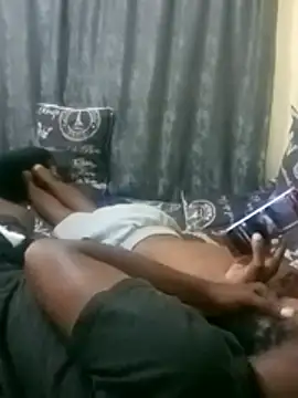 Snapshot of TmanZim2025 chatting on 03.18.26 TmanZim2025 online show from 03.18.26