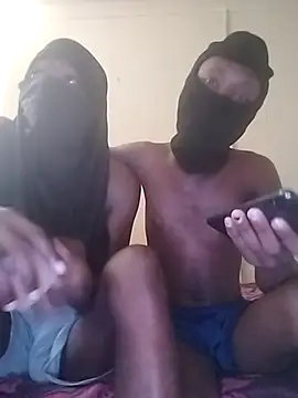 Snapshot of TmanZim2025 chatting on 03.28.26 TmanZim2025 online show from 03.28.26