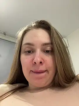 Snapshot of DeniMilkyyyyy chatting on 12.01.25 DeniMilkyyyyy online show from 12.01.25