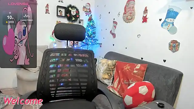 Snapshot of anastasia_tuya chatting on 11.15.25 anastasia tuya online show from 11.15.25