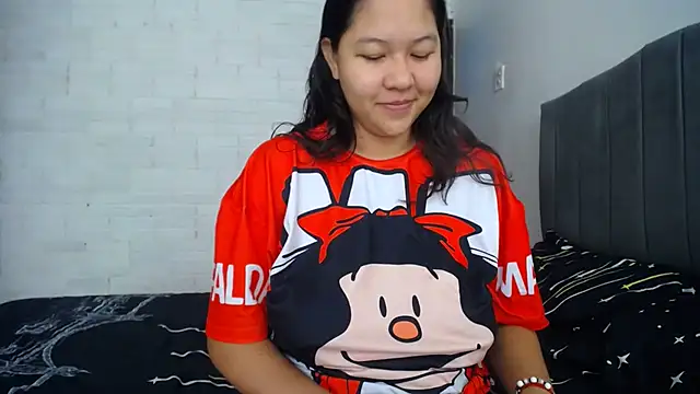 Naia Stant online show from 09.20.25