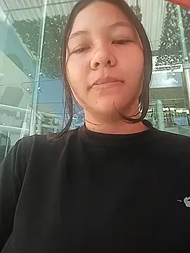 Naia Stant online show from 10.18.25