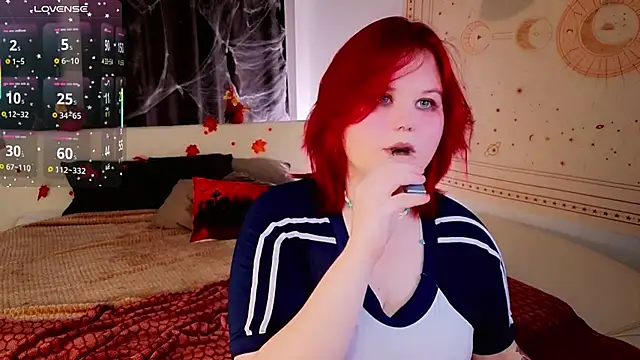 fillisfox  online show from 10.31.25