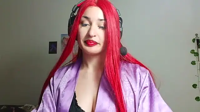Snapshot of kendrafarq chatting on 07.14.26 kendrafarq online show from 07.14.26