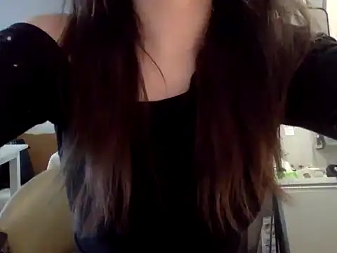 Mia 8 online show from 03.17.26