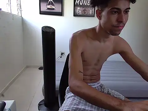 Dollarhot30 online show from 09.29.25