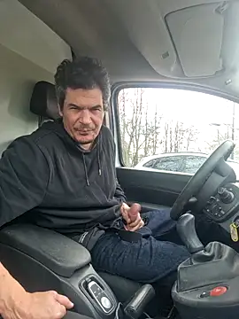 twitshe online show from 02.18.26