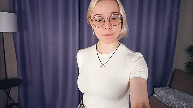 EdaKirkIin online show from 11.28.25