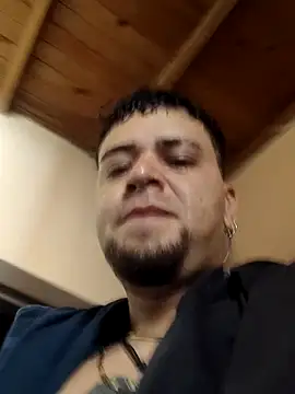 Snapshot of Juuaanp3 chatting on 12.15.25 Juuaanp3 online show from 12.15.25