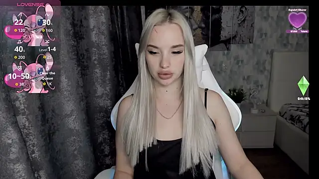 KiraKrox online show from 09.10.25