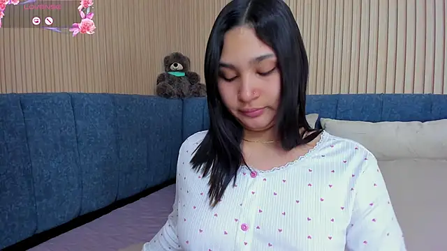 angel ponce online show from 12.15.25