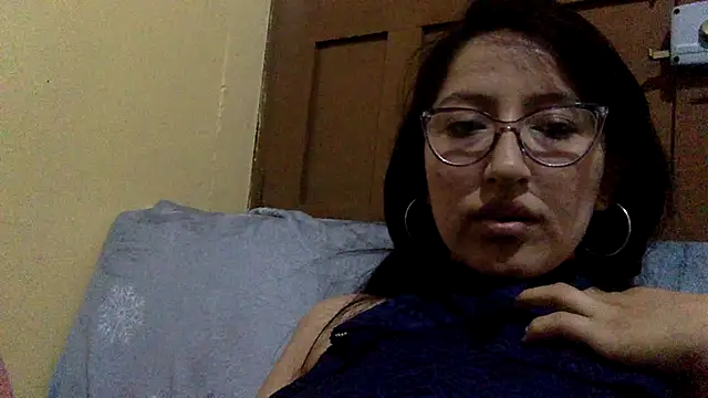 Snapshot of AlbyberCH chatting on 10.05.25 AlbyberCH online show from 10.05.25