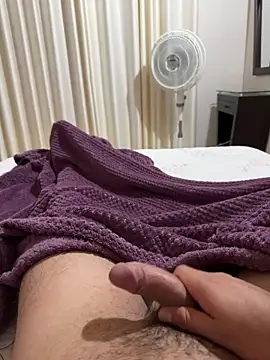 Snapshot of Sorzroy chatting on 03.31.26 Sorzroy online show from 03.31.26