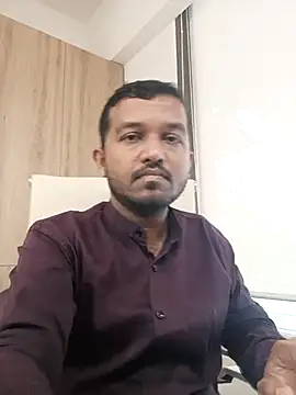 Snapshot of VJ17 chatting on 09.19.25 VJ17 online show from 09.19.25