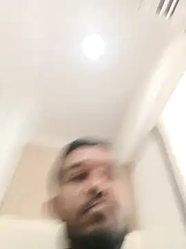 Snapshot of VJ17 chatting on 09.24.25 VJ17 online show from 09.24.25