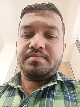 Snapshot of VJ17 chatting on 10.01.25 VJ17 online show from 10.01.25