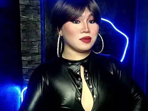 Snapshot of pretty_lassy chatting on 09.18.25 pretty lassy online show from 09.18.25