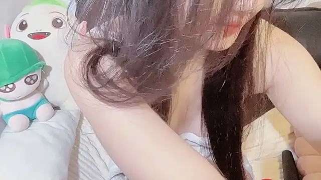 LINNIE05 online show from 01.09.26