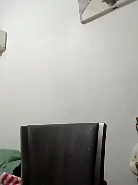 LUISSLEONN0958 online show from 11.20.25