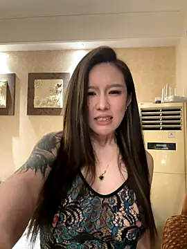 Manson13333 online show from 10.26.25