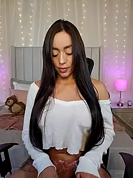 AriadnaTaylor online show from 10.08.25