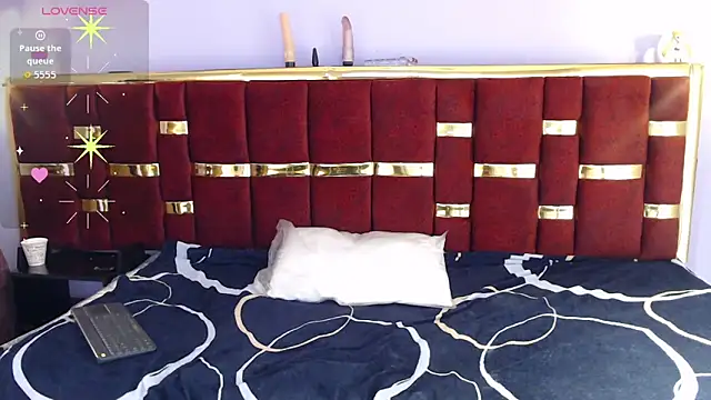 shantall 05 online show from 10.22.25