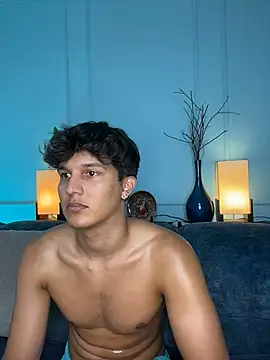 Leo Savage  online show from 03.27.26