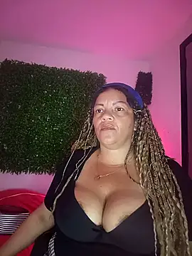 Eva Luxei online show from 10.26.25