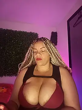 Eva Luxei online show from 11.17.25