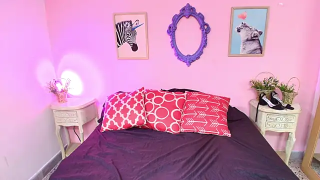 Nahomi Rivera online show from 09.22.25