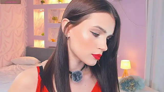 Snapshot of TeriRipka chatting on 11.17.25 TeriRipka online show from 11.17.25