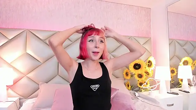 dafnne hall online show from 11.28.25