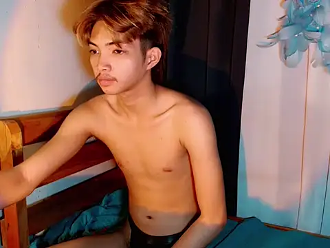 addicted to alex online show from 11.17.25