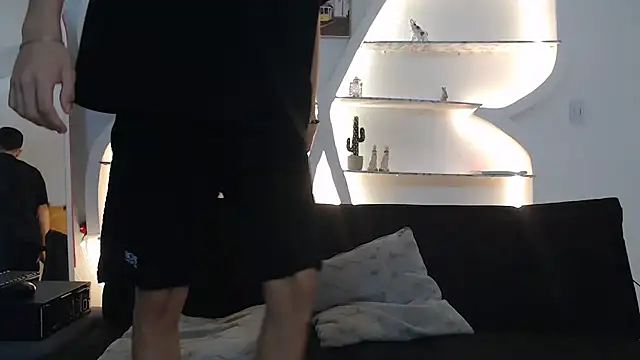 THREE GUYS HOT online show from 11.13.25