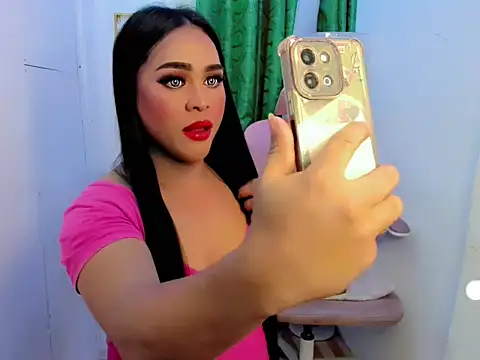 Snapshot of slutty_jaya chatting on 11.21.25 slutty jaya online show from 11.21.25