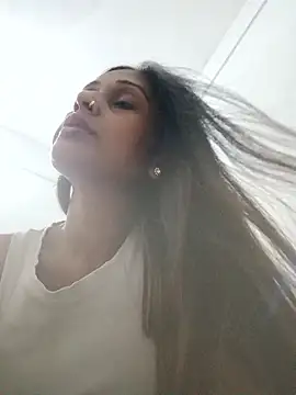 hotshreya69 online show from 10.25.25