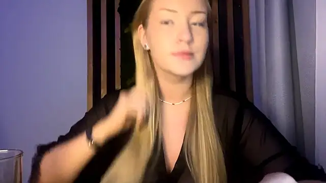 PandaFluff online show from 11.21.25