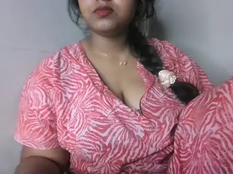 its me Rashmi online show from 10.19.25