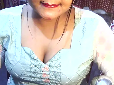 Nusrat Faria07 online show from 11.23.25