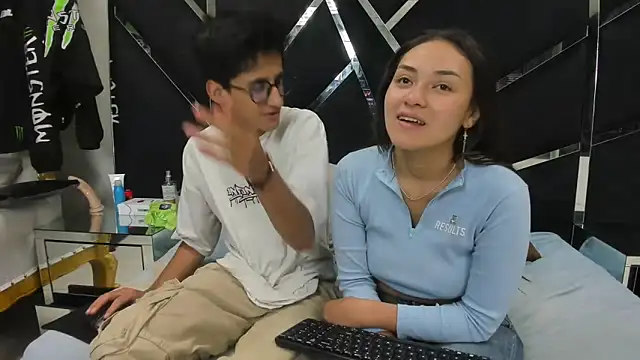 Noa Arez online show from 02.15.26