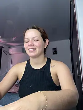 Snapshot of miacarrot chatting on 03.21.26 miacarrot online show from 03.21.26