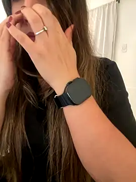 emma hot2006 online show from 11.27.25