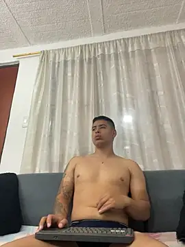 Snapshot of miaftmax chatting on 09.20.25 miaftmax online show from 09.20.25