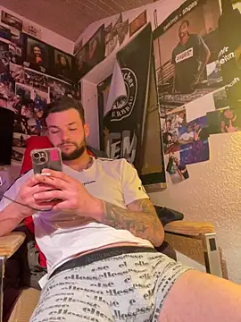 Mexxwell69 online show from 11.01.25