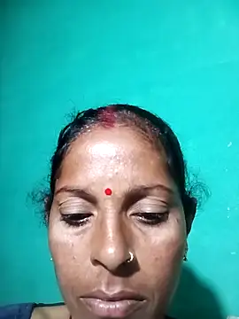 Snapshot of Suhana_pandit chatting on 10.02.25 Suhana pandit online show from 10.02.25