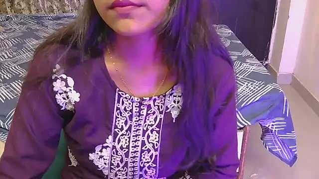 hoty-priya online show from 06.19.26
