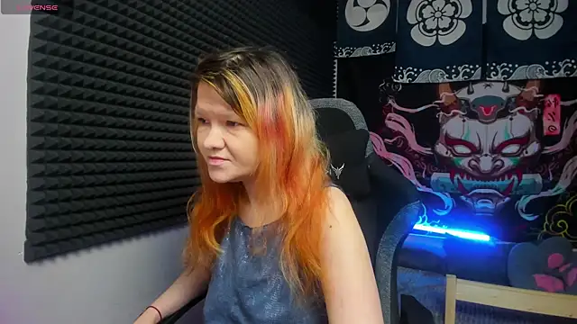 Nora lovvvv online show from 09.24.25